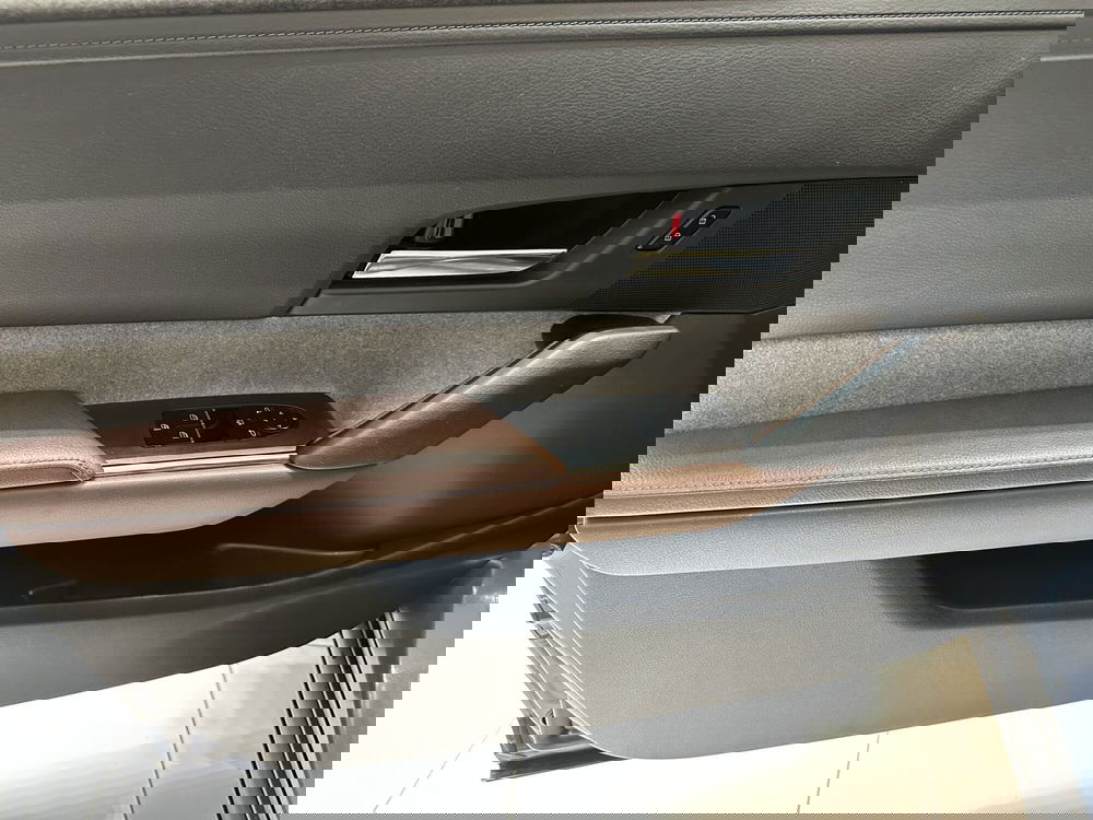 Mazda MX-30 usata a Latina (11)