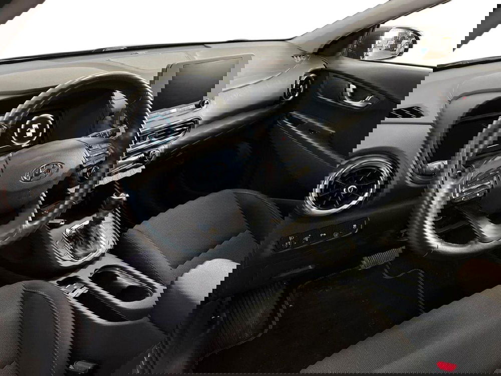 Hyundai Kona usata a Taranto (10)