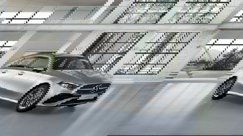 Mercedes-Benz Classe A nuova a Pescara (3)