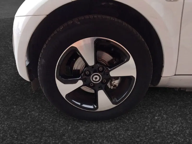 smart Fortwo Cabrio usata a Pescara (11)