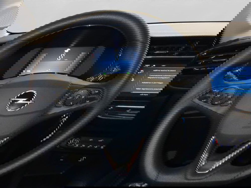 Opel Corsa nuova a Genova (14)