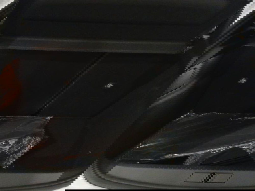 Opel Corsa nuova a Genova (17)