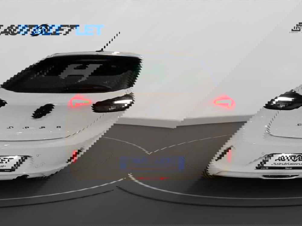 Opel Corsa nuova a Genova (6)