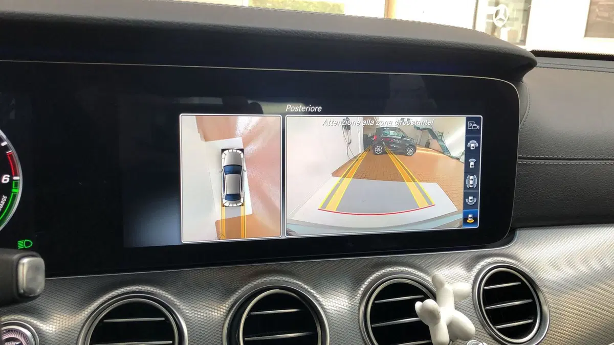 Mercedes-Benz Classe E usata a Cosenza (11)