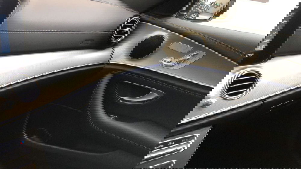 Mercedes-Benz Classe E usata a Cosenza (14)