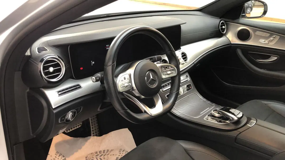 Mercedes-Benz Classe E usata a Cosenza (7)