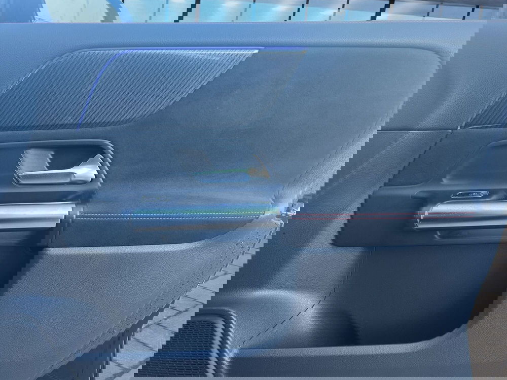 Mercedes-Benz GLA SUV usata a Cosenza (17)