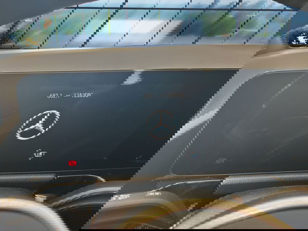 Mercedes-Benz GLA SUV usata a Cosenza (11)