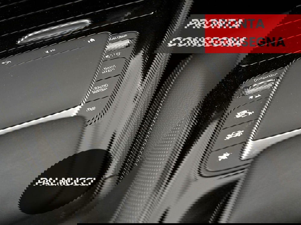 Mercedes-Benz GLA SUV usata a Prato (14)