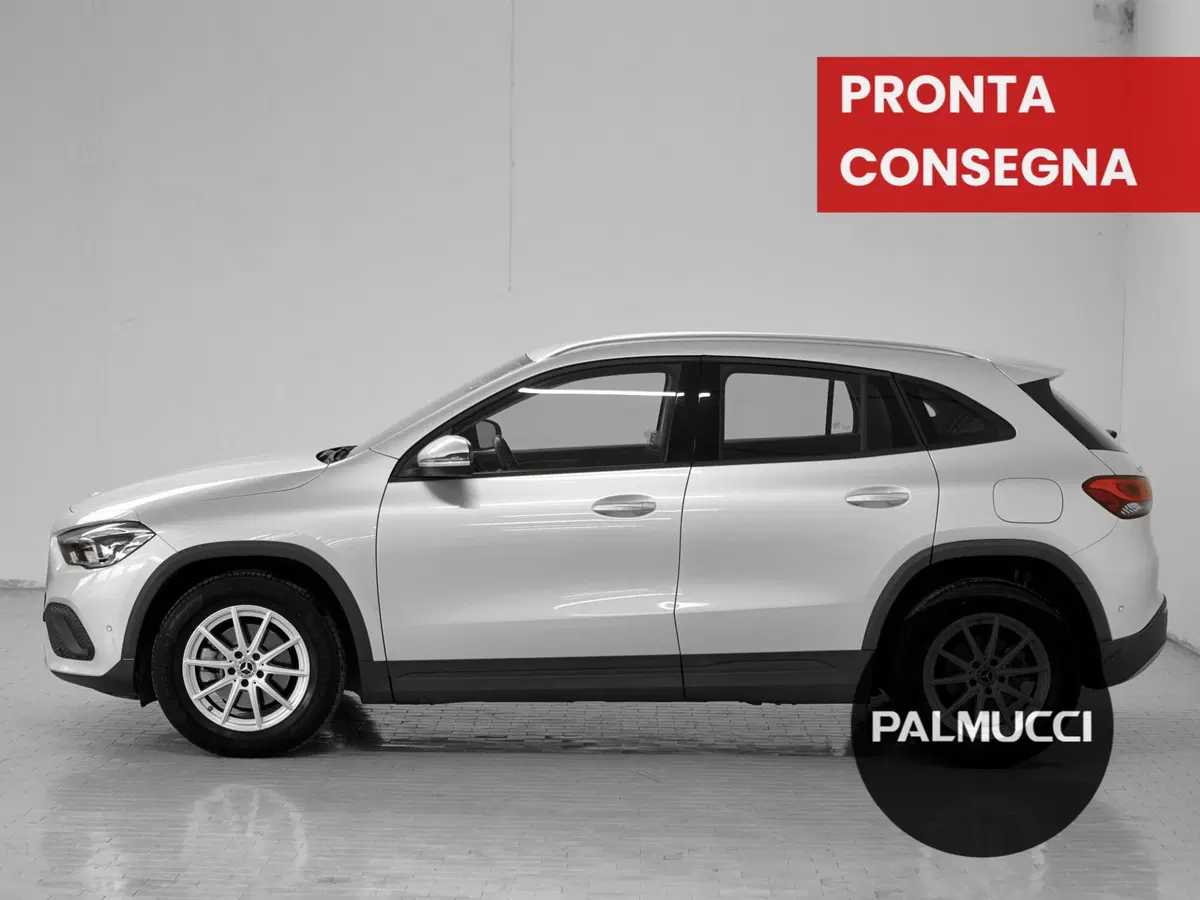 Mercedes-Benz GLA SUV usata a Prato (5)