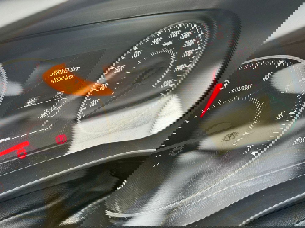 Dacia Sandero usata a Pavia (14)