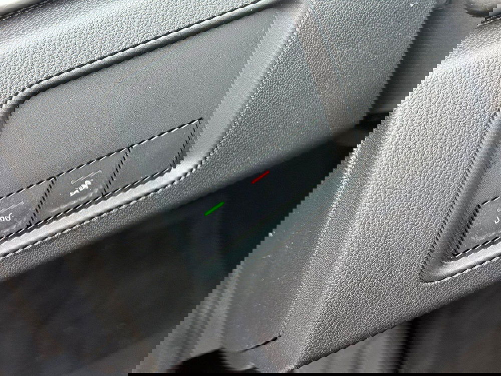 Dacia Duster usata a Pavia (13)