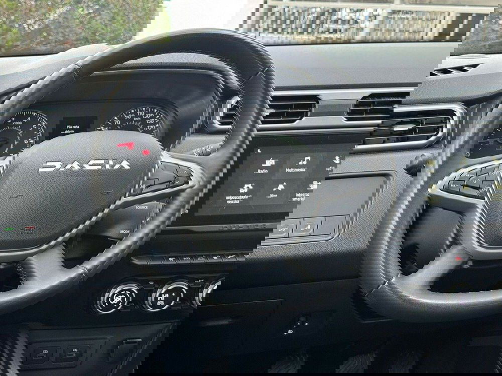 Dacia Duster usata a Pavia (6)