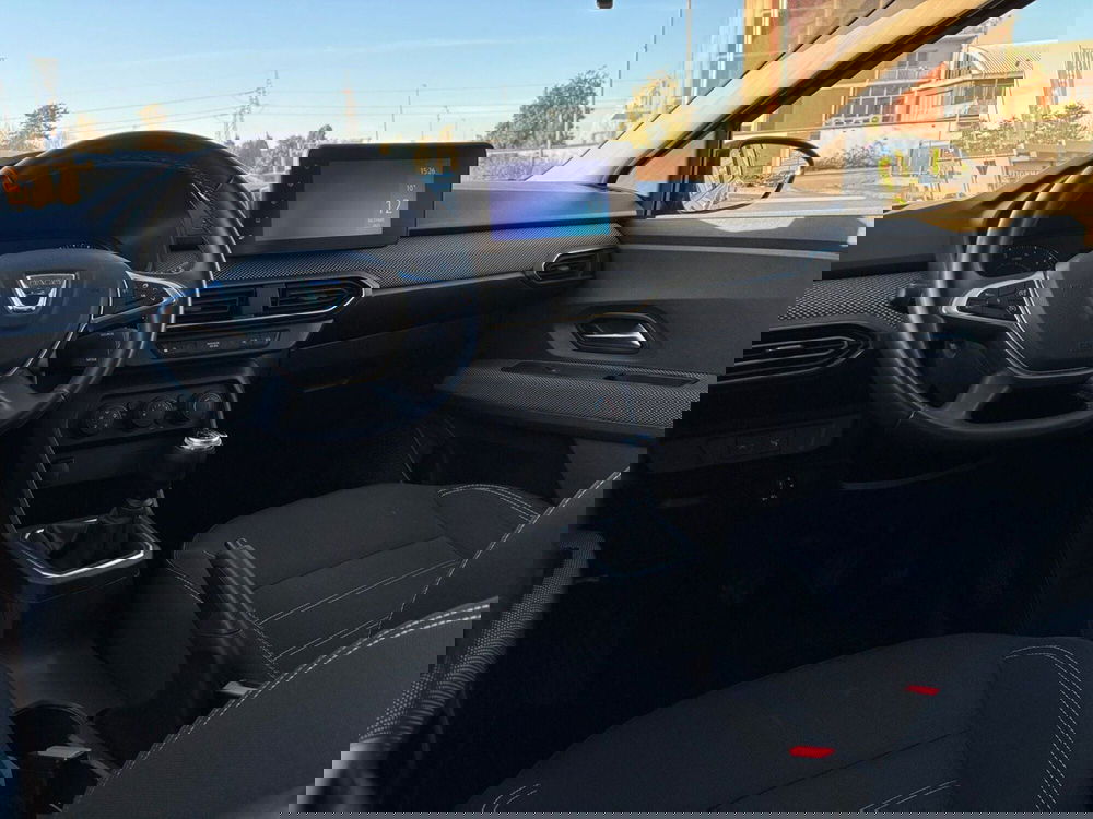 Dacia Jogger usata a Pavia (11)