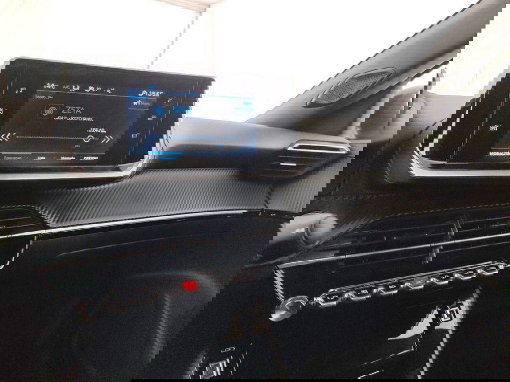 Peugeot 2008 usata a Massa-Carrara (12)