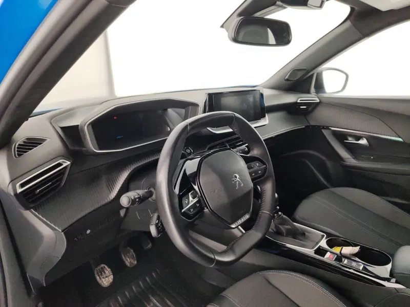 Peugeot 2008 usata a Massa-Carrara (8)