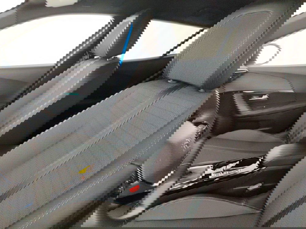 Peugeot 2008 usata a Massa-Carrara (9)
