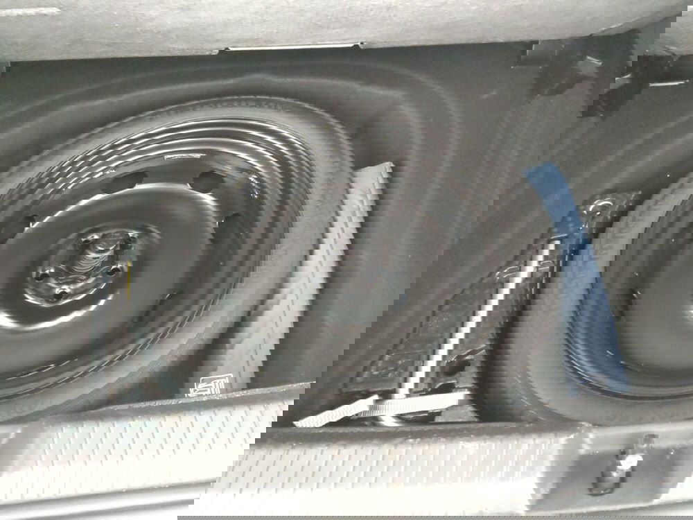 Volkswagen Golf usata a Napoli (18)