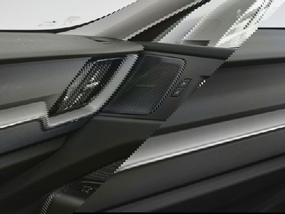 Volvo XC60 usata a Prato (16)