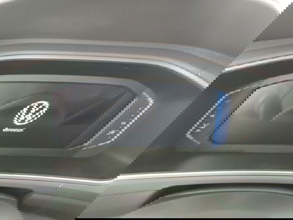 Volkswagen T-Roc usata a Napoli (11)