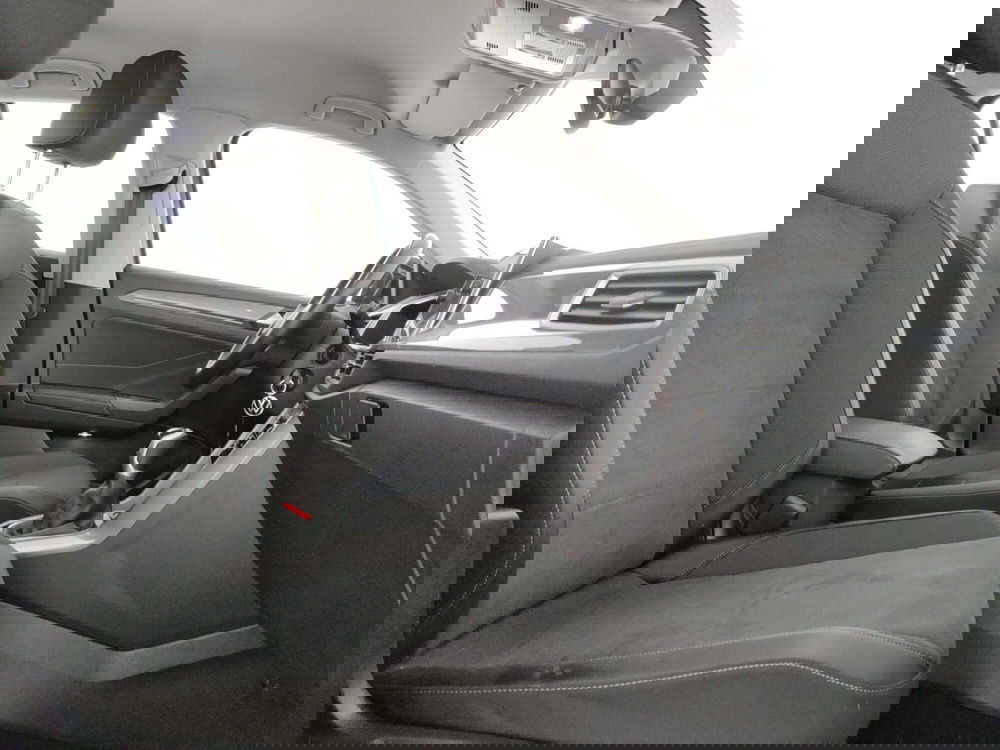 Volkswagen T-Roc usata a Napoli (7)