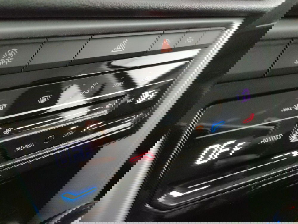 Volkswagen T-Roc usata a Napoli (17)