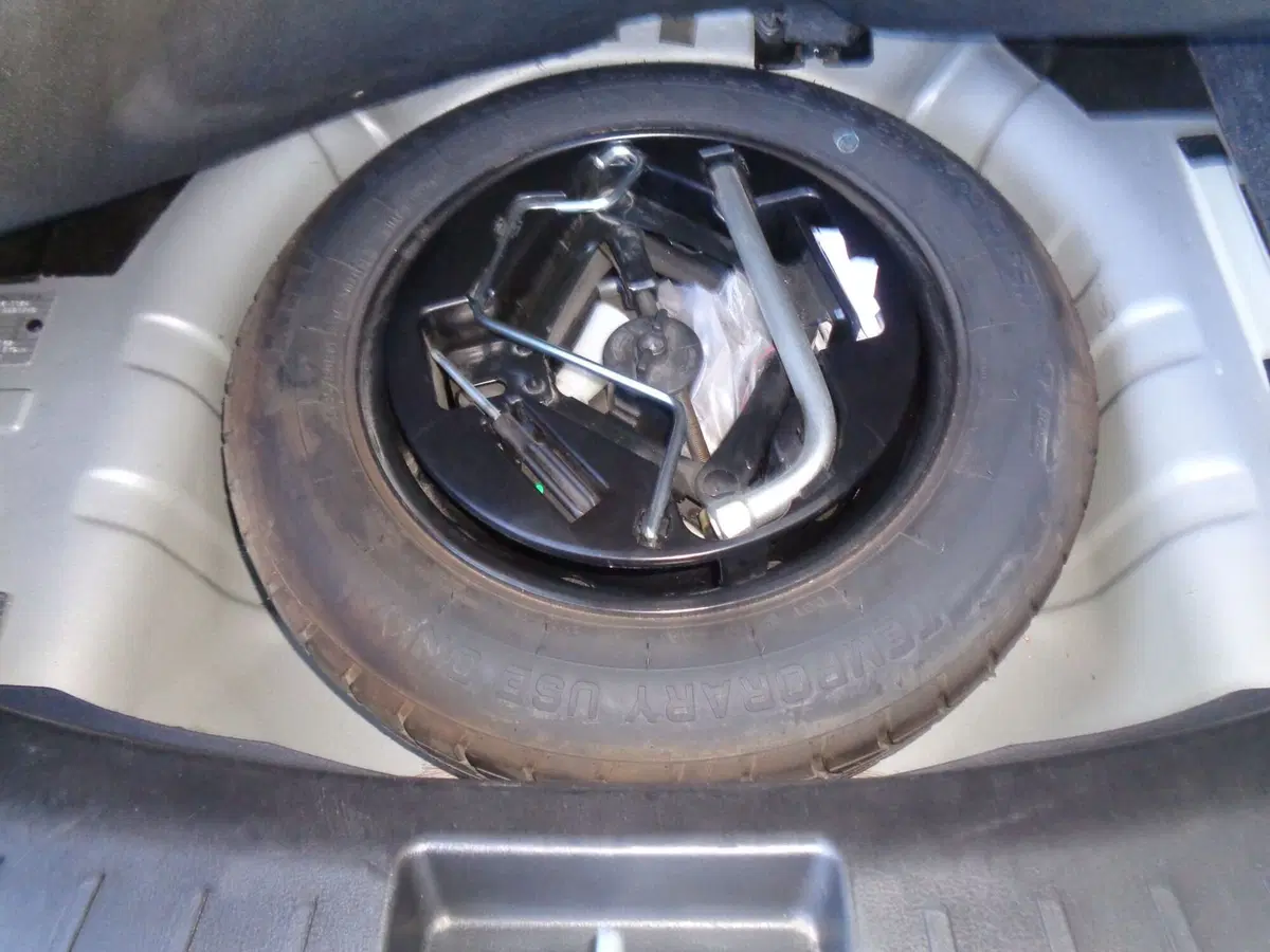 Lancia Ypsilon usata a Belluno (15)