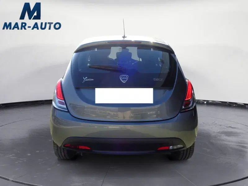 Lancia Ypsilon usata a Belluno (16)