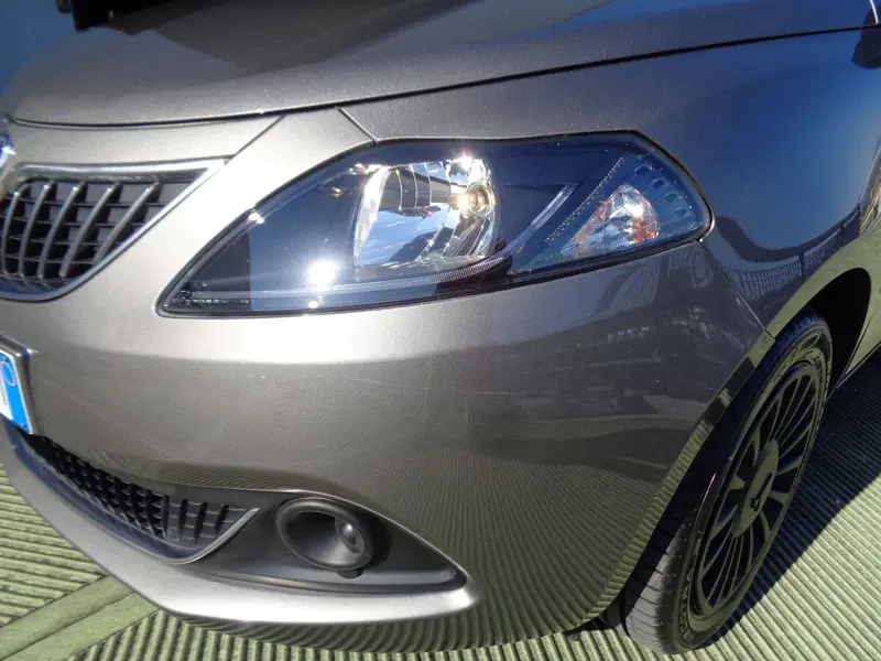 Lancia Ypsilon usata a Belluno (5)