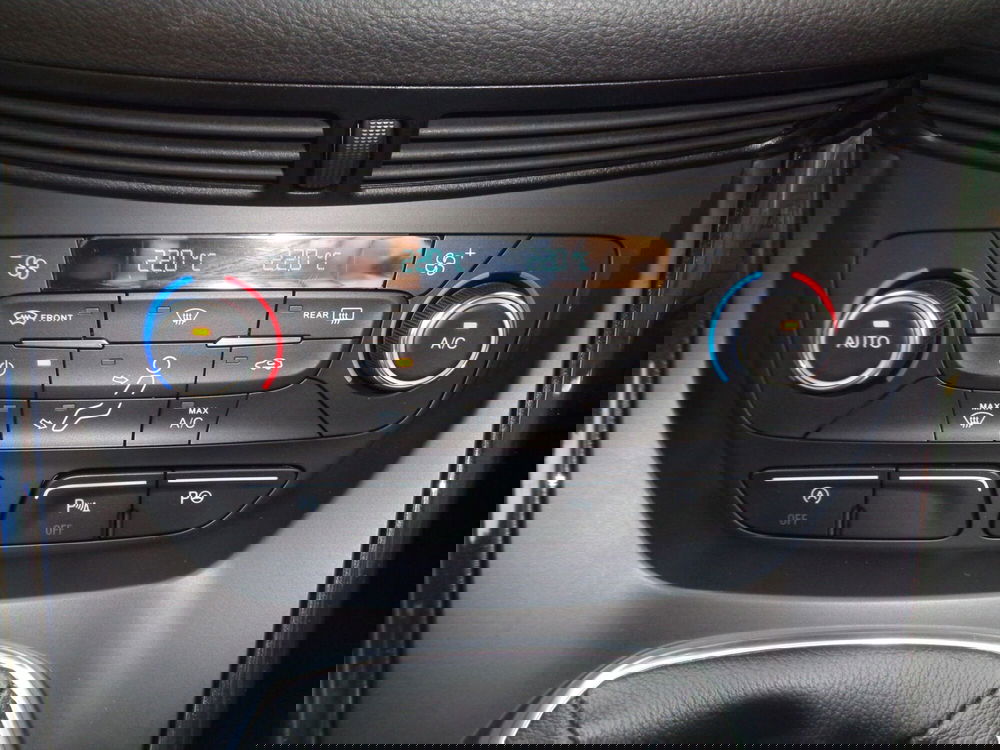 Ford Kuga usata a Belluno (15)