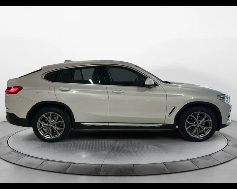BMW X4 usata a Napoli (5)