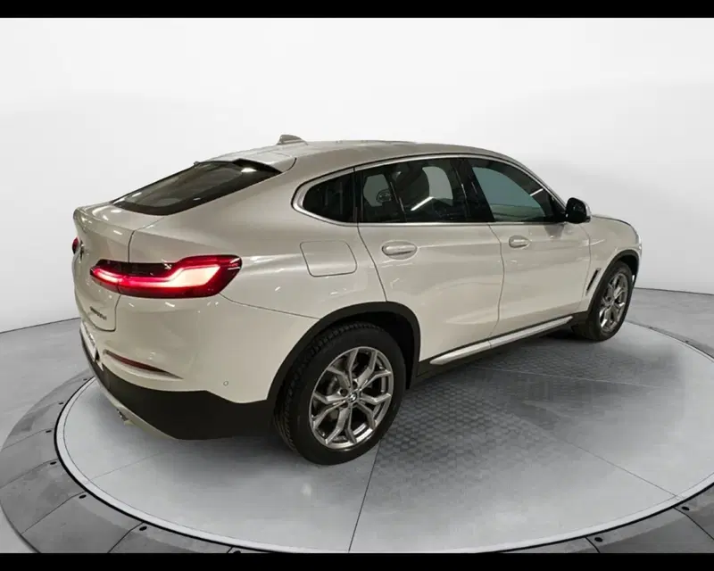 BMW X4 usata a Napoli (6)