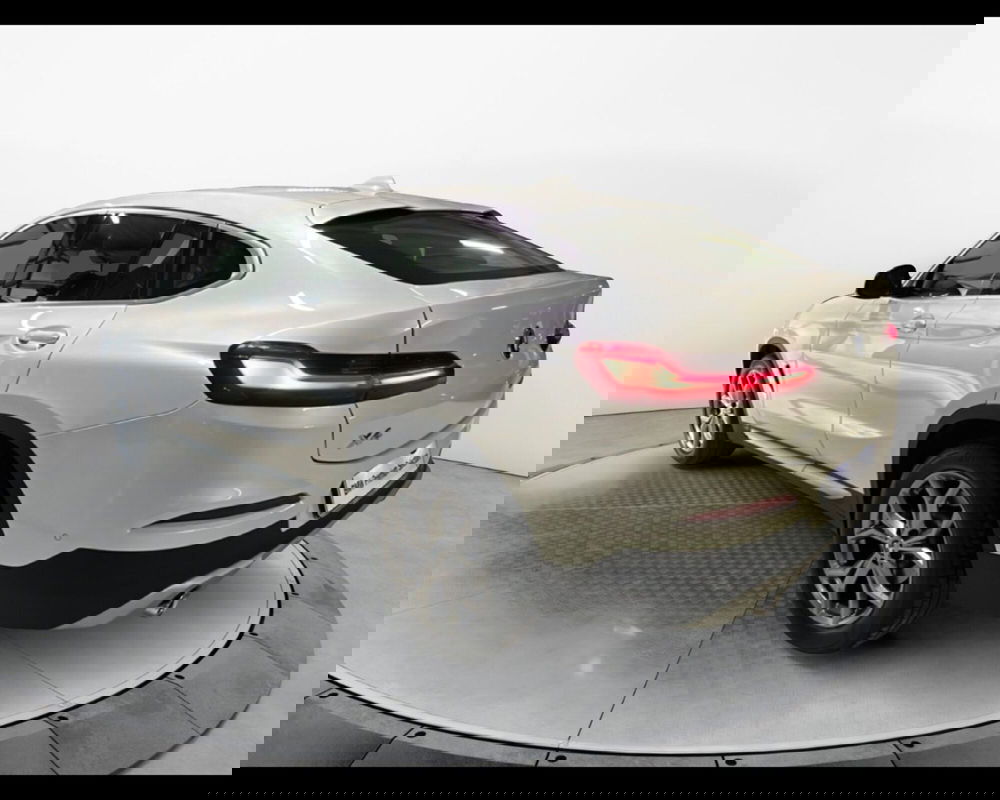 BMW X4 usata a Napoli (8)