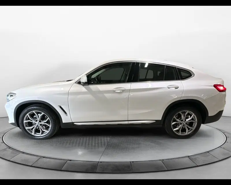 BMW X4 usata a Napoli (9)