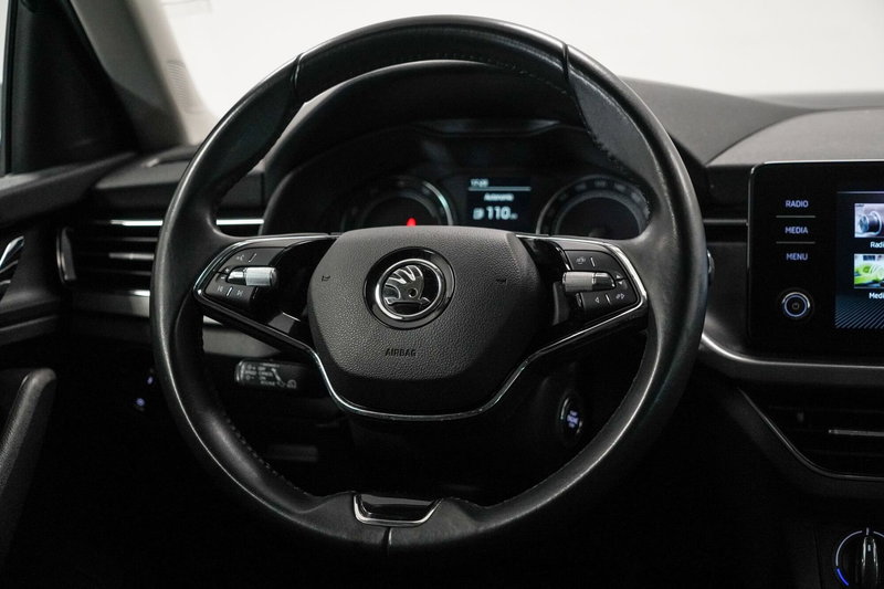 Skoda Kamiq usata a Varese (12)