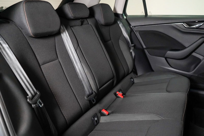 Skoda Kamiq usata a Varese (14)