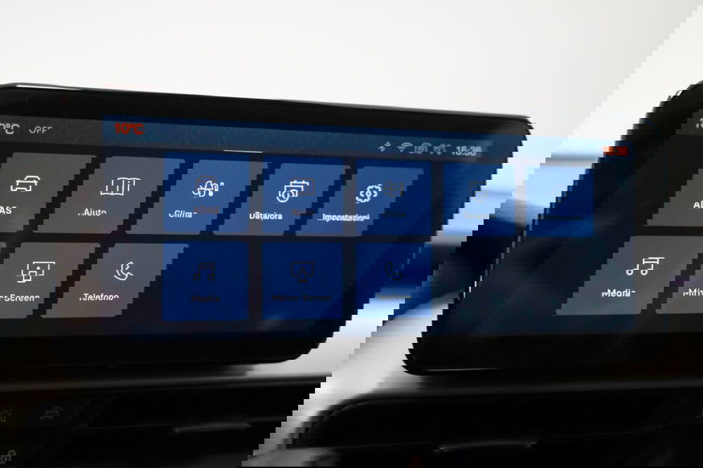 Jeep Avenger usata a Varese (15)