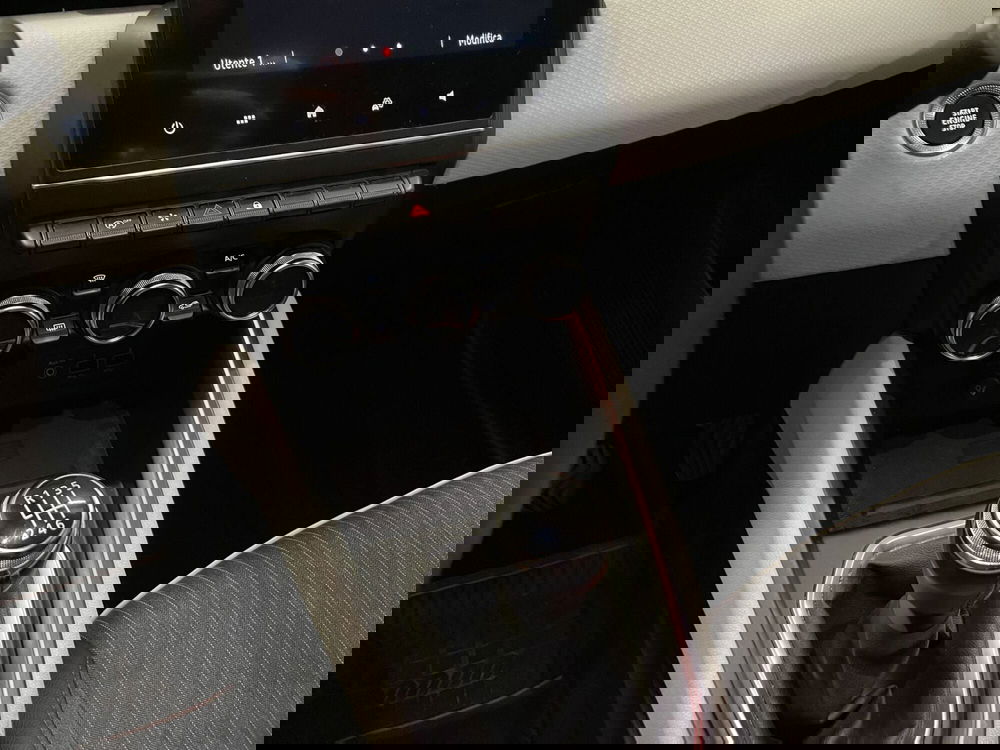 Renault Clio usata a Milano (11)