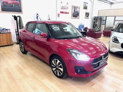 Suzuki Swift 1.2 Hybrid Top del 2023 usata a Bari