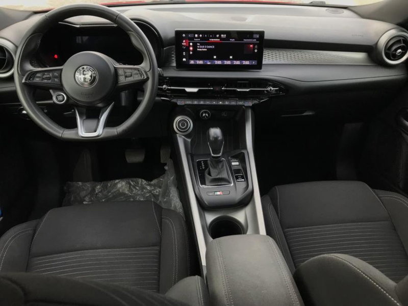 Alfa Romeo Tonale usata a Cuneo (8)