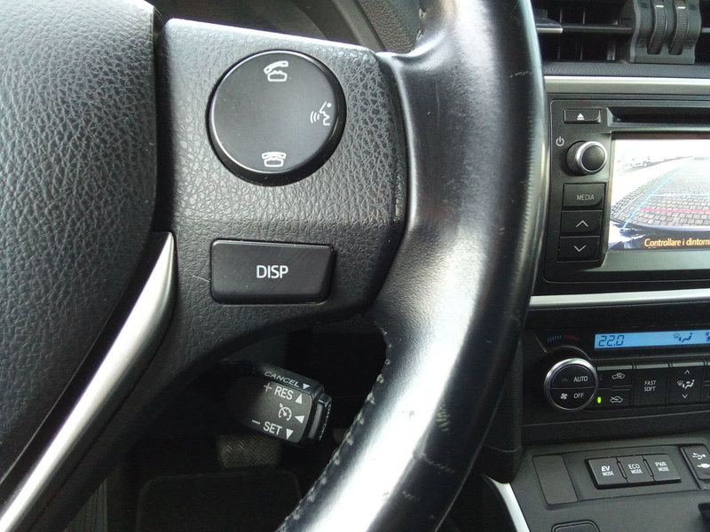 Toyota Auris usata a Rimini (10)