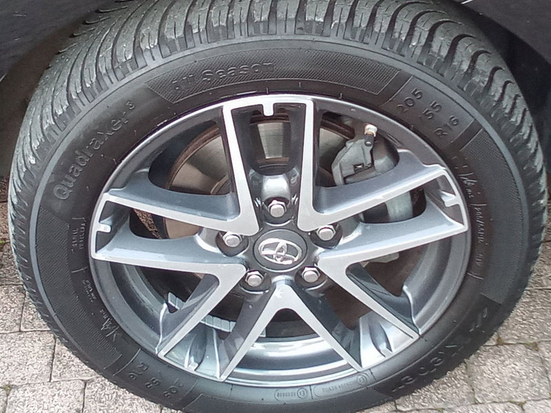 Toyota Auris usata a Rimini (17)