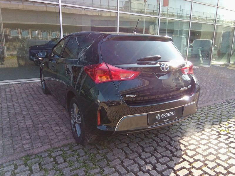 Toyota Auris usata a Rimini (4)