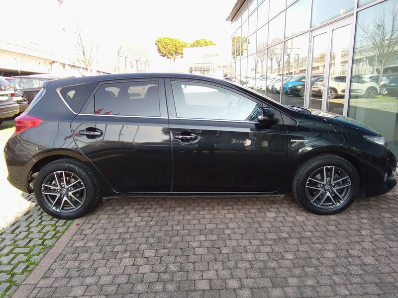 Toyota Auris usata a Rimini (7)