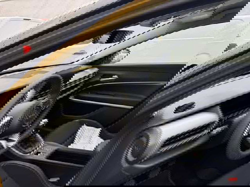 Jeep Avenger usata a Brescia (10)