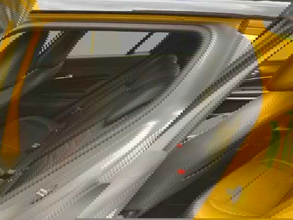 Jeep Avenger usata a Brescia (9)