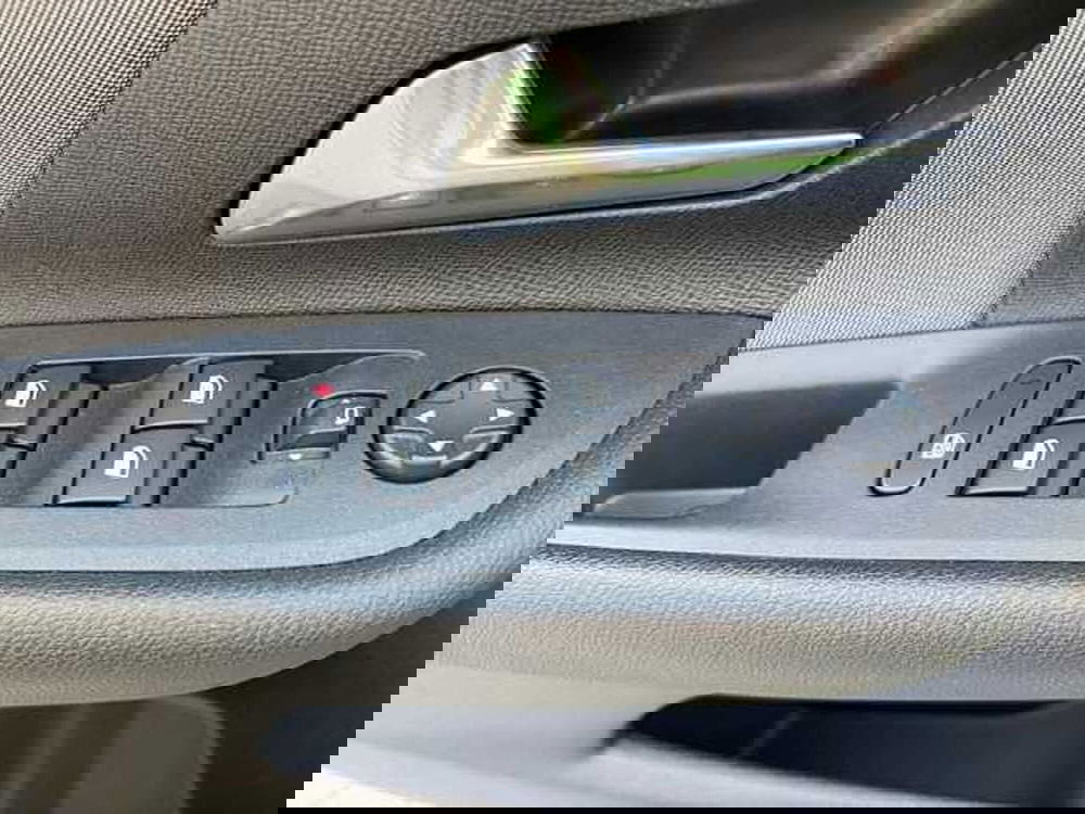 Opel Mokka usata a Treviso (17)