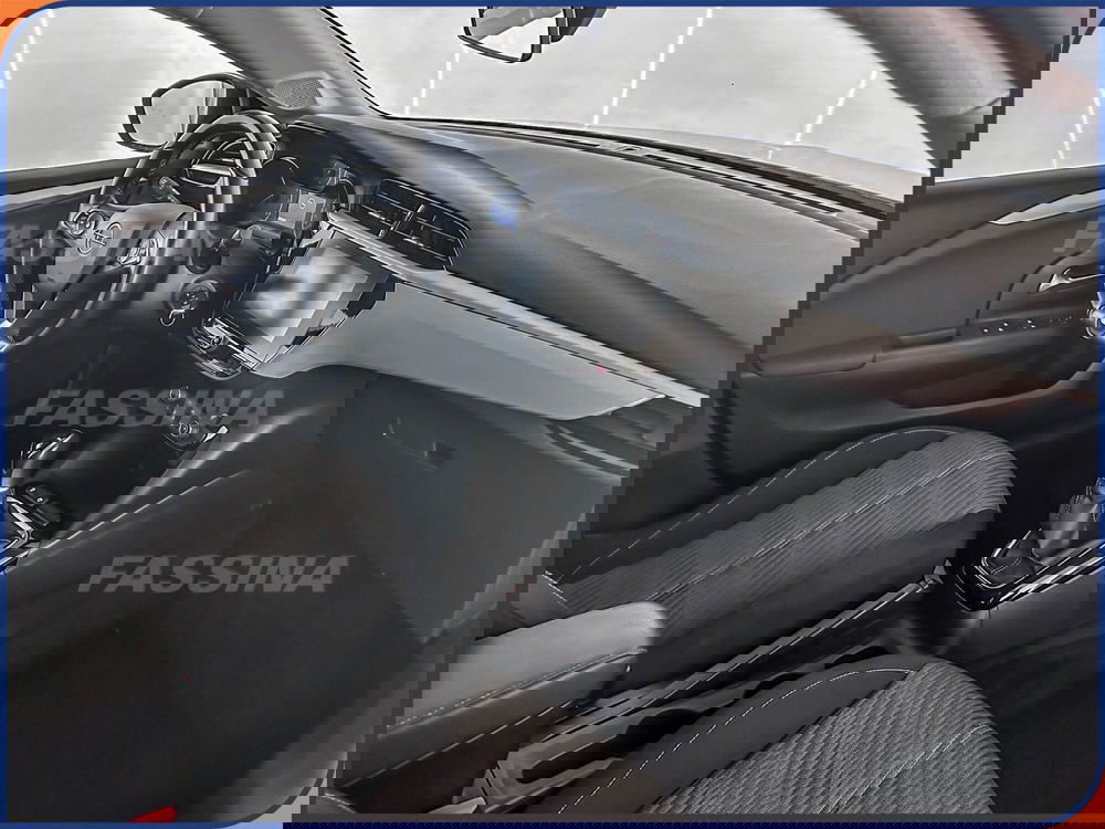 Opel Corsa usata a Milano (12)