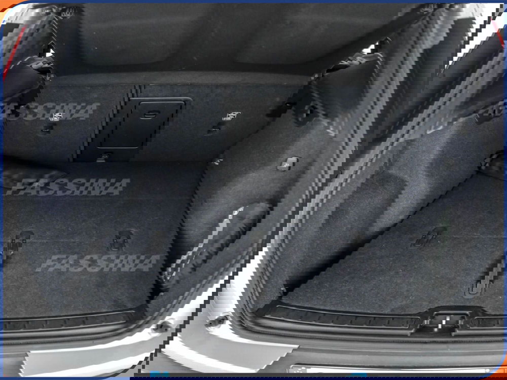 Volvo XC40 usata a Milano (11)