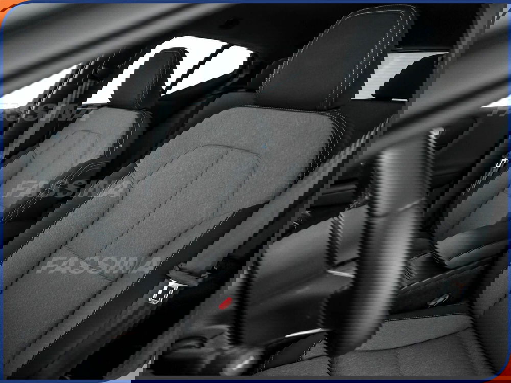 Volvo XC40 usata a Milano (8)
